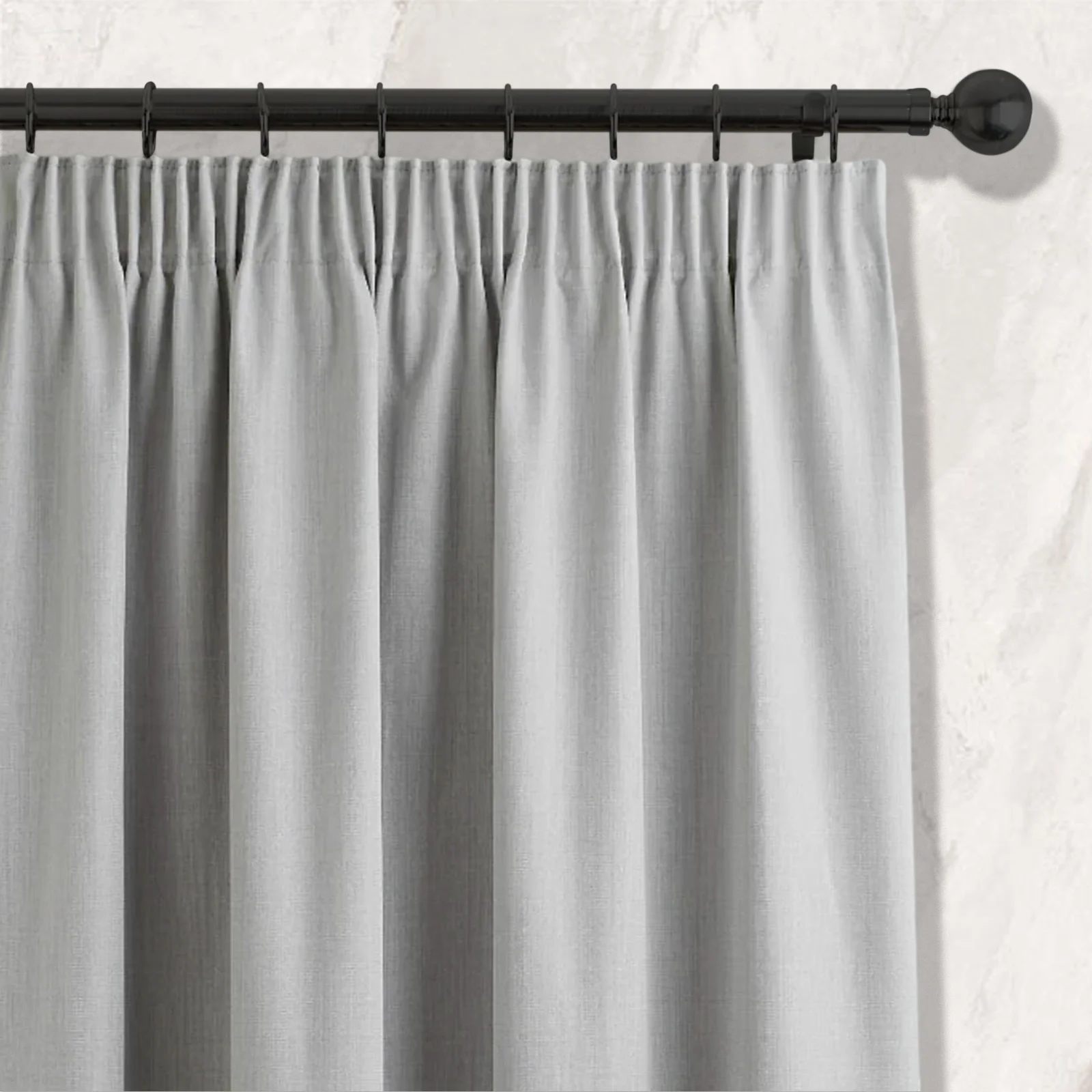 Pencil Pleat