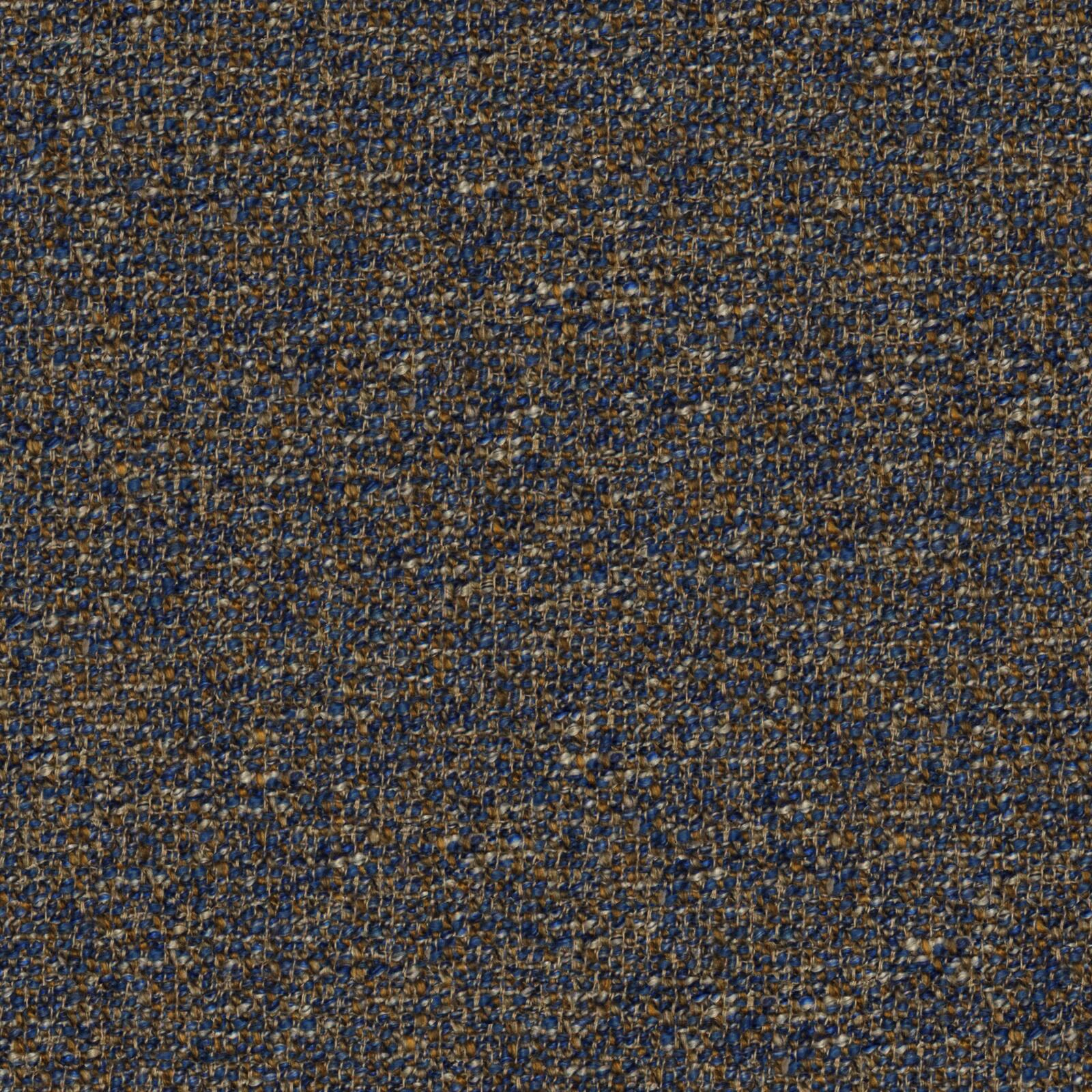 KK04438-002