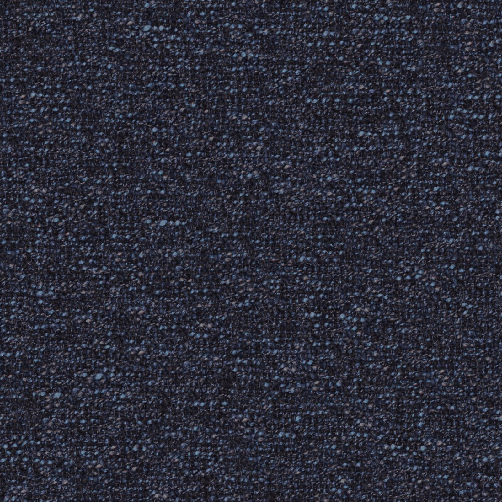 KK04438-028