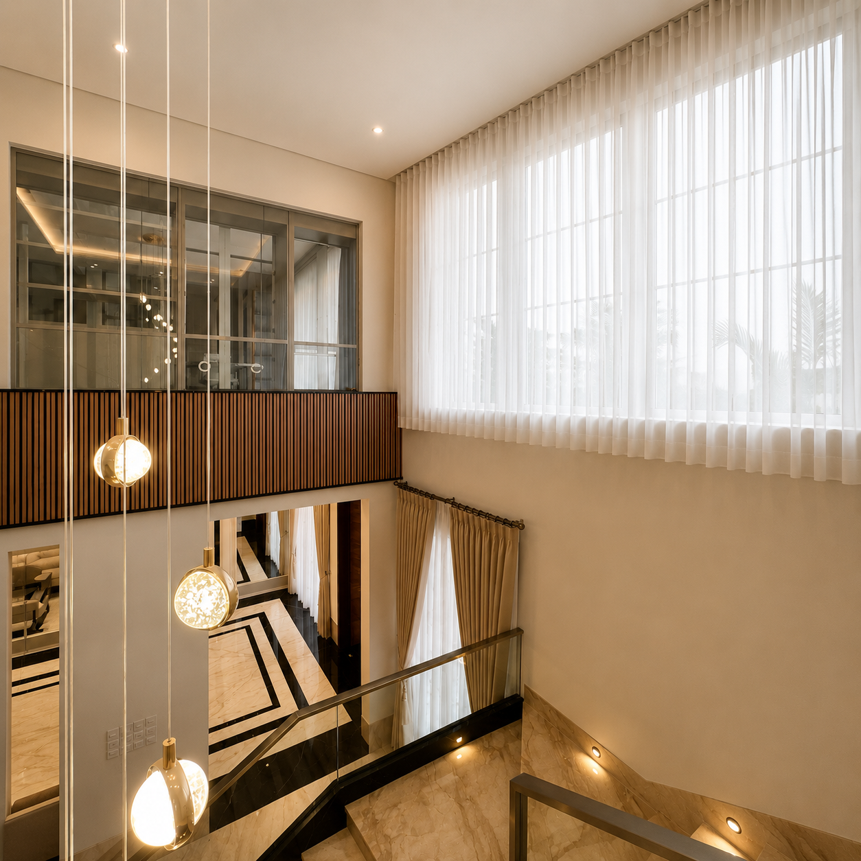 SHEER CHARM scenography